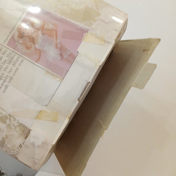 Vintage Sears Fantasy Wedding Barbie Doll In Box. ***READ DESCRIPTION - Picture 9 of 9